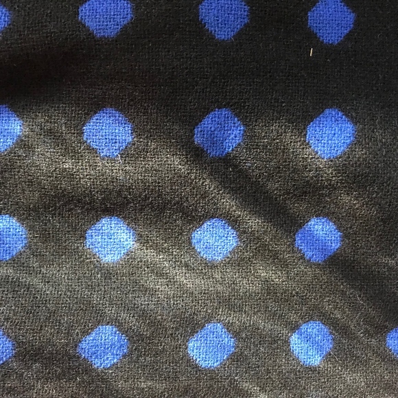 Blue and black polka dot pencil skirt - Picture 3 of 5